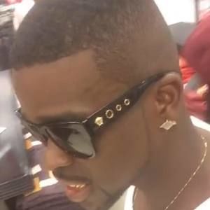 Meet your Posher, Mark